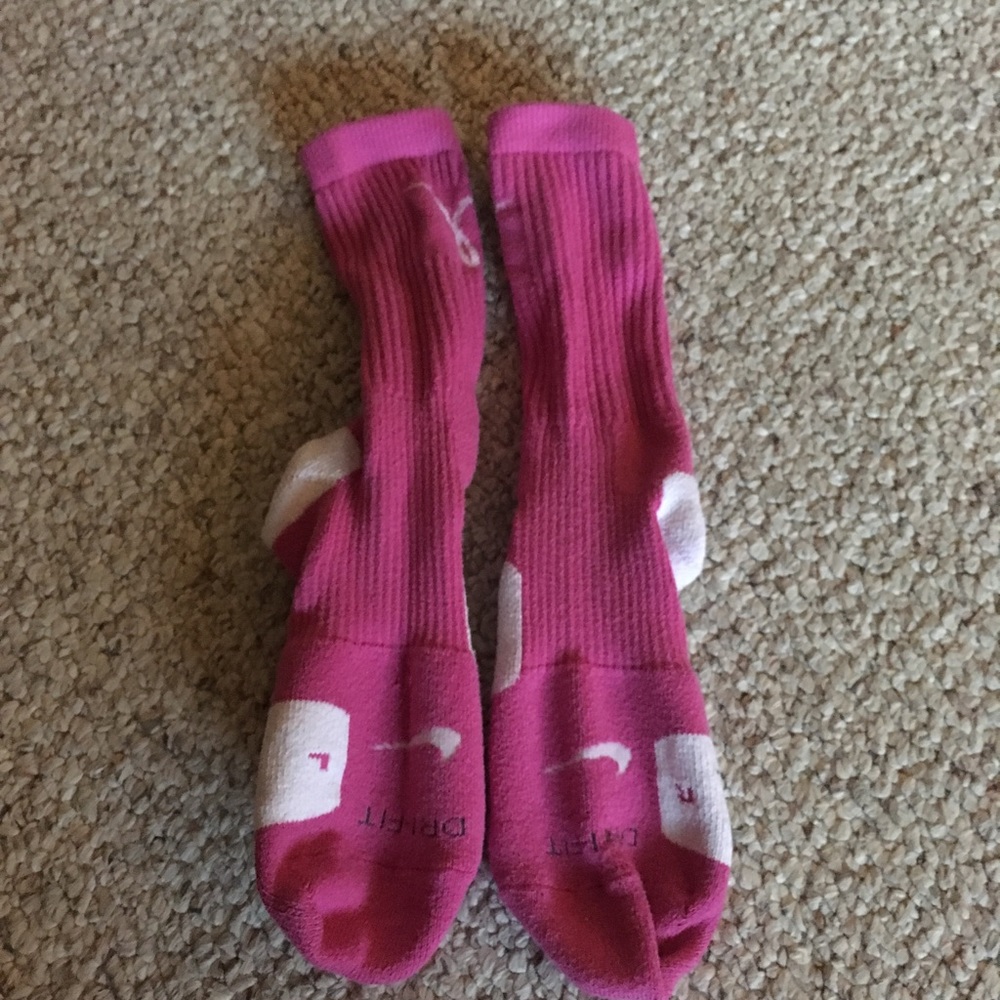 Nike Women’s Pink Breast Cancer Socks